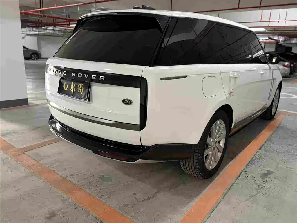 Land Rover Range Rover 2023 — фото 5