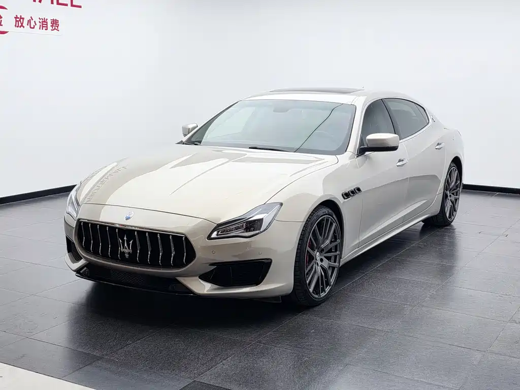 Maserati Quattroporte 2013 — фото 4