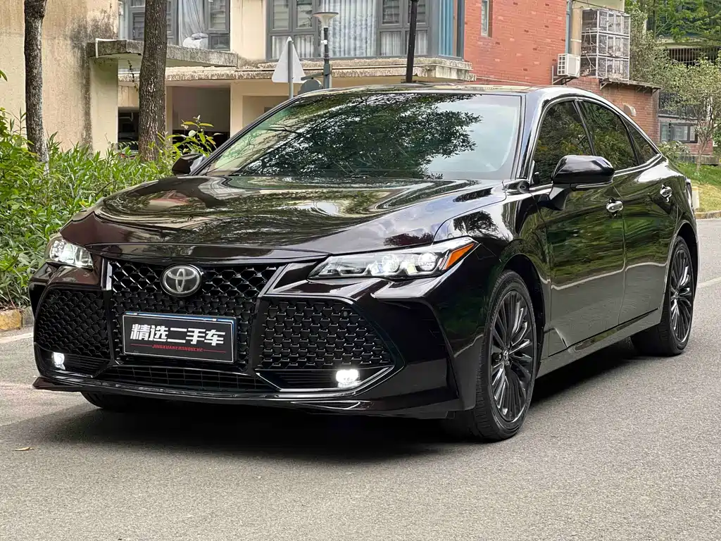 Toyota Avalon 2020 — фото 1