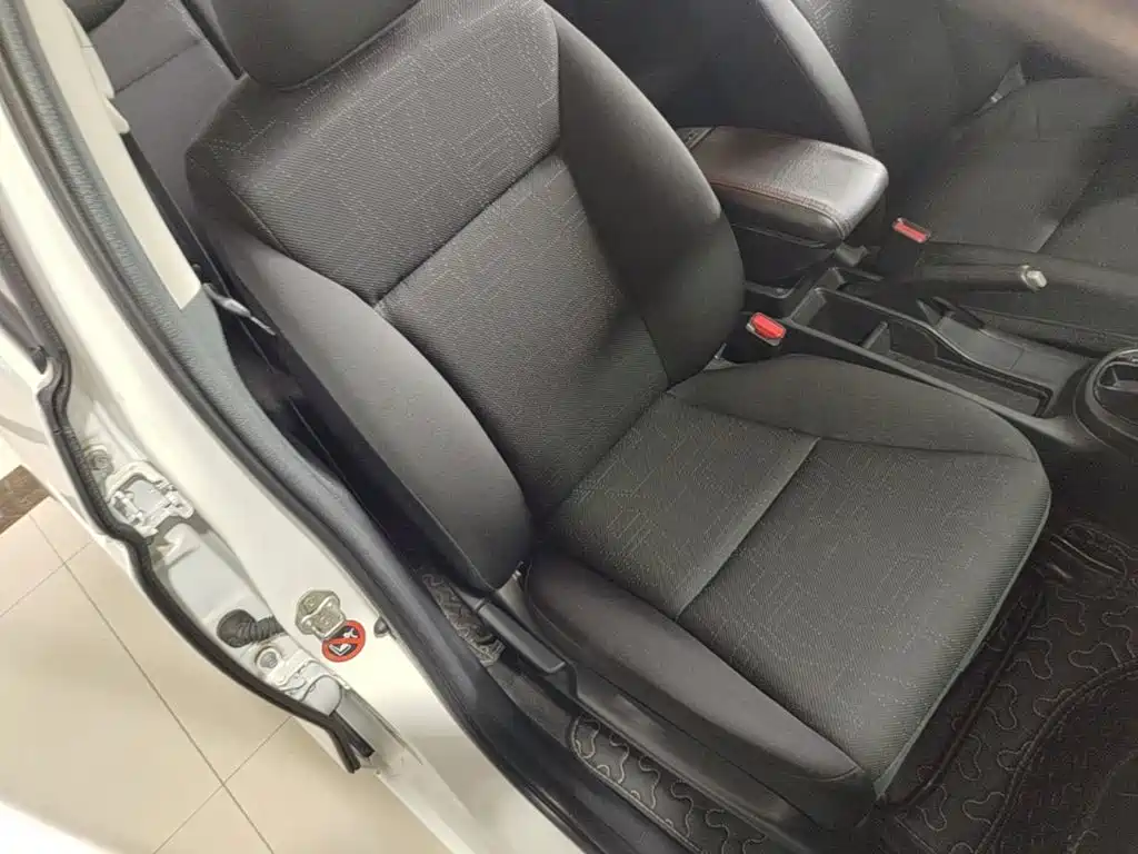 Honda Fit 2017 — фото 25