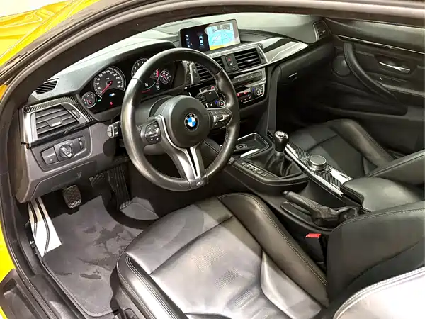 BMW M4 2017