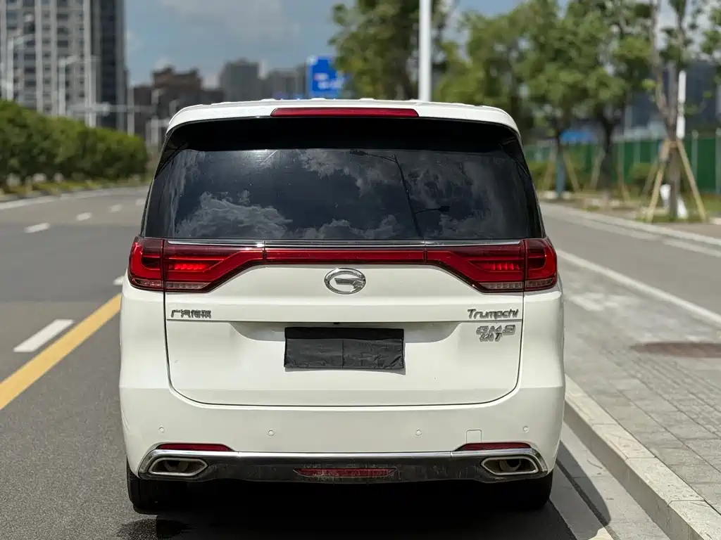 GAC Motor Trumpchi M8 2018 — фото 15