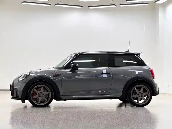 MINI JCW 2021