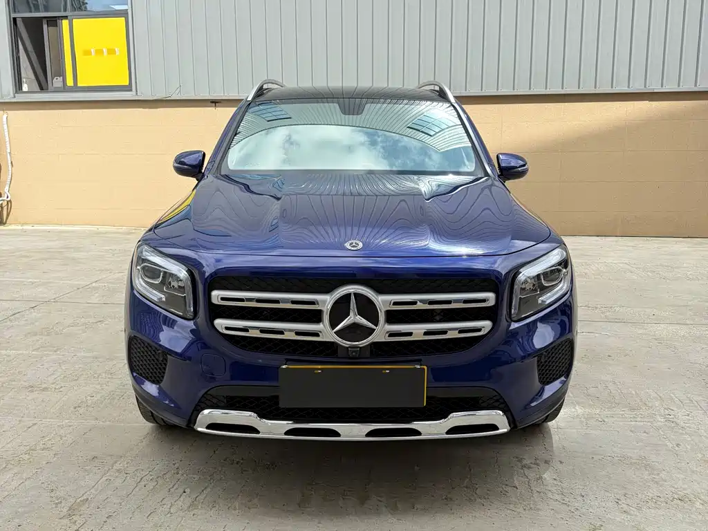 Mercedes-Benz GLB 2021