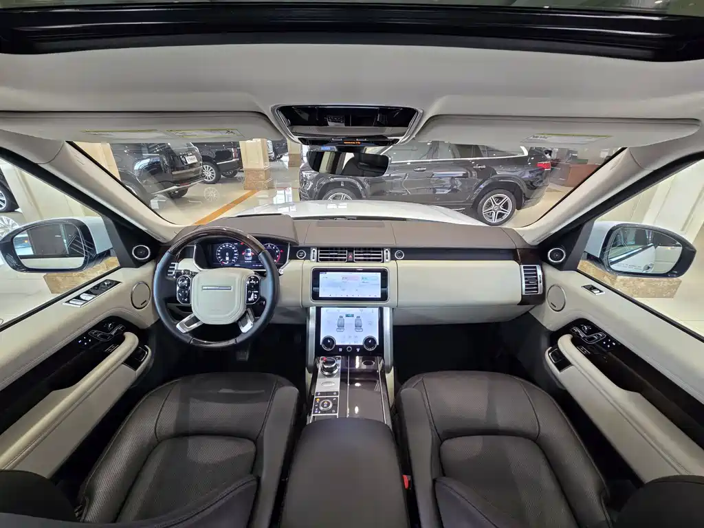 Land Rover Range Rover 2019 — фото 16