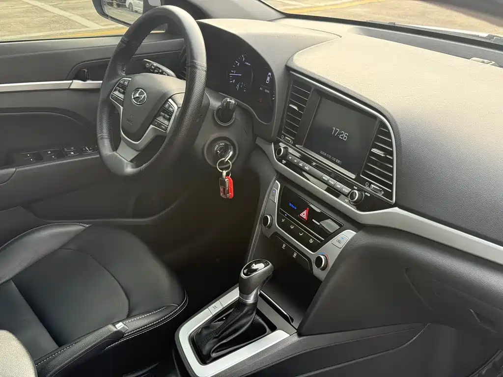 Hyundai Celesta 2017 — фото 11