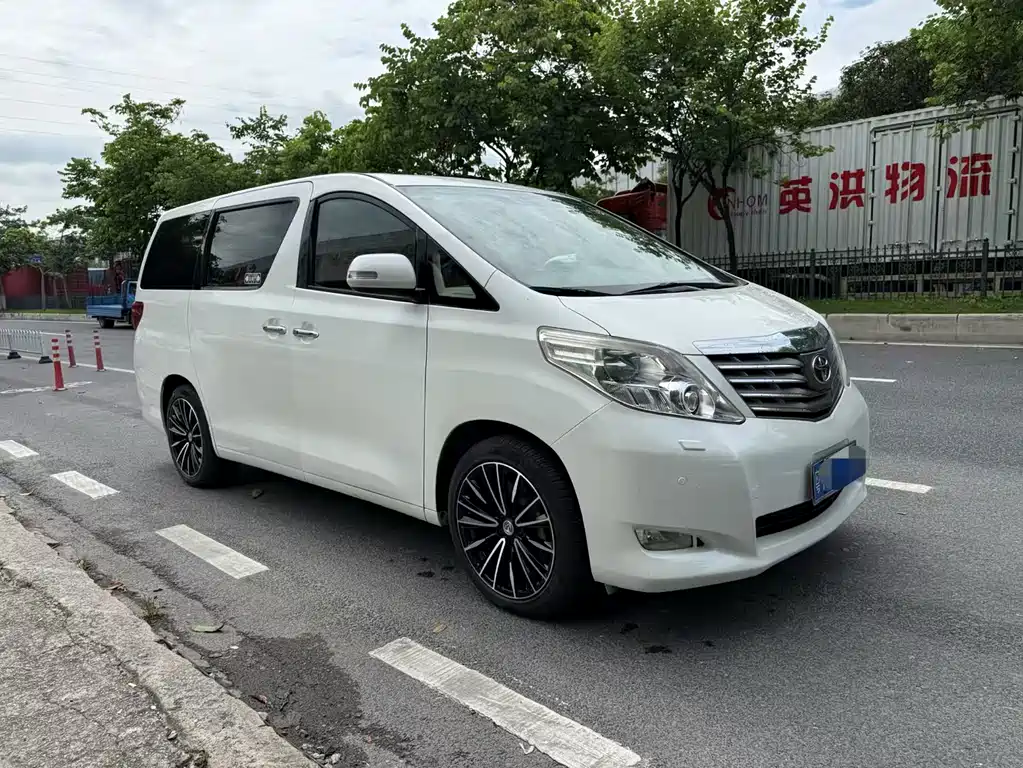 Toyota Alphard 2010 — фото 3