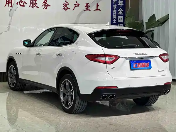 Maserati Levante 2019