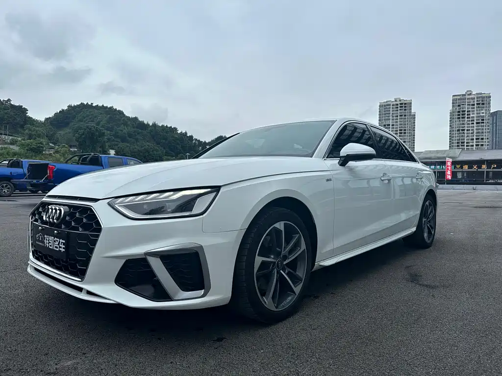 Audi A4L 2023