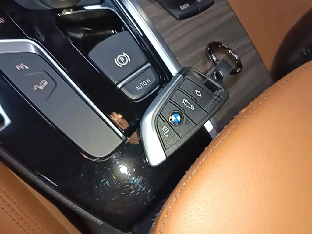 BMW X3 2020 — фото 9