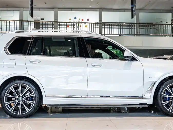 BMW X7 2020