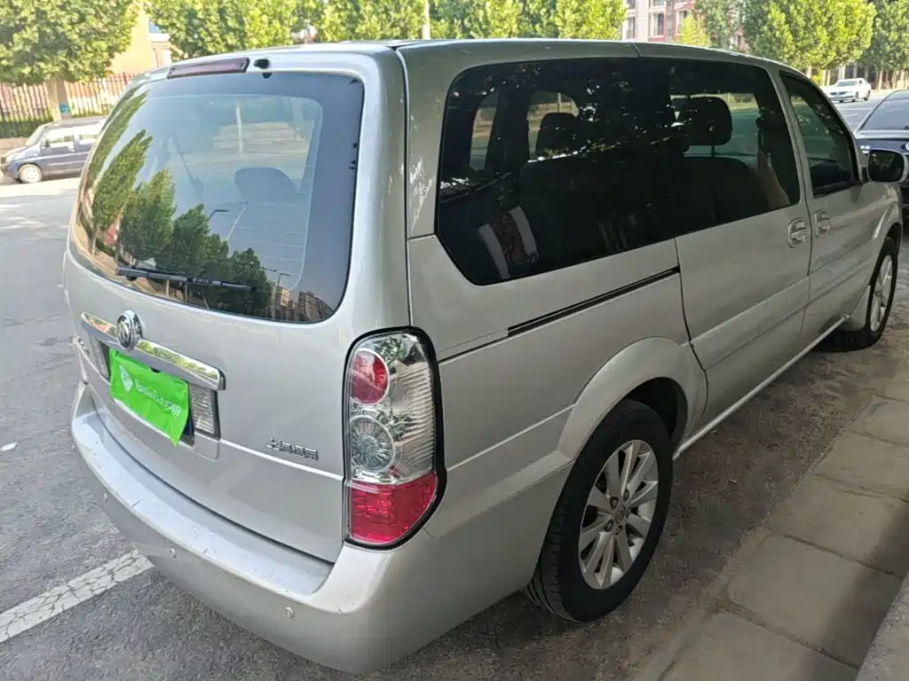 Buick GL8 2015