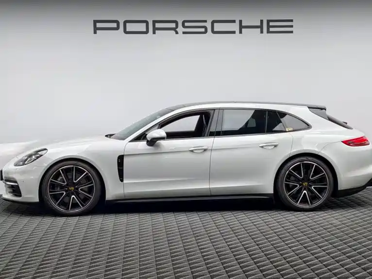 Porsche Panamera 2018 — фото 4