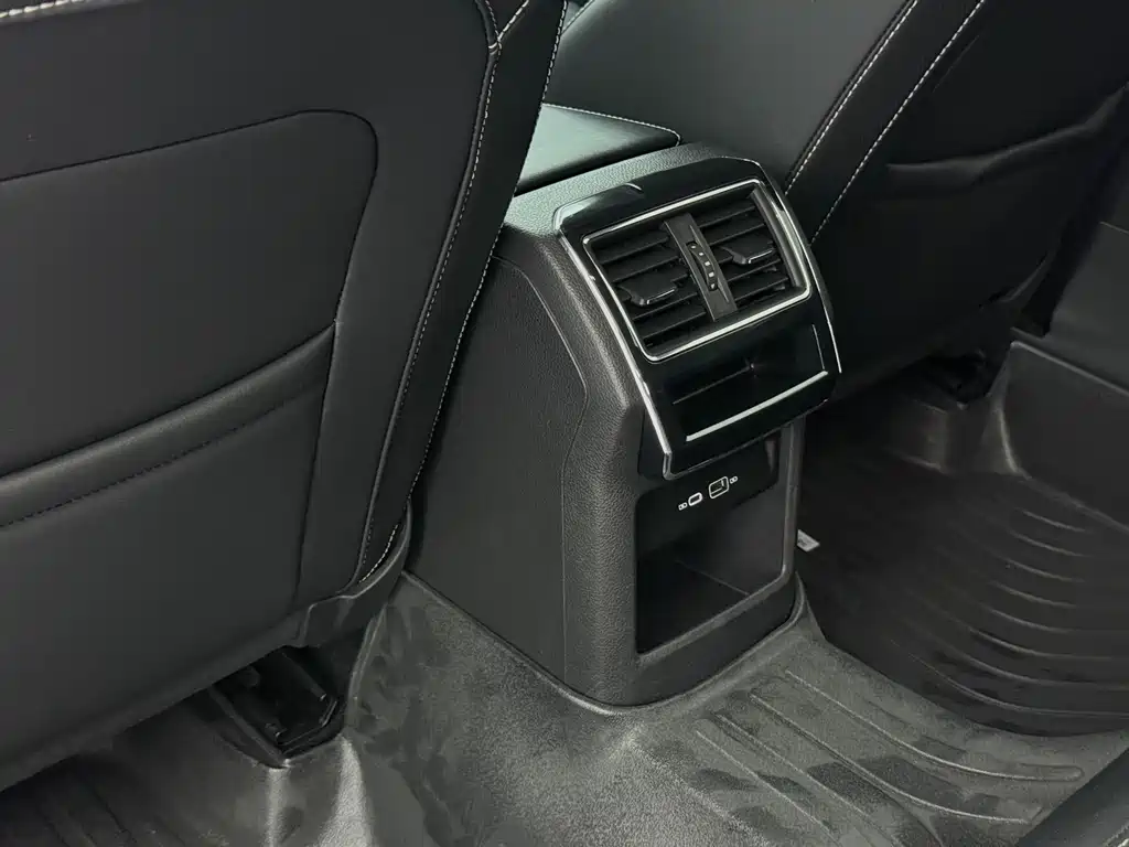 Skoda Superb 2023 — фото 14