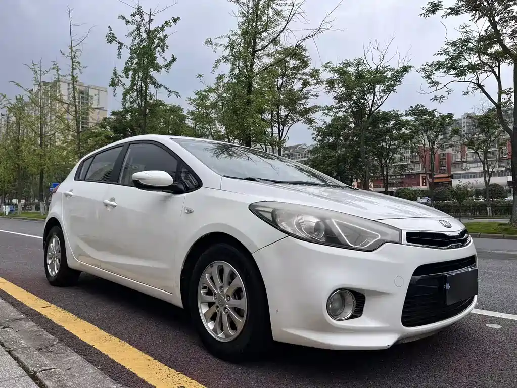 Kia K3S 2014