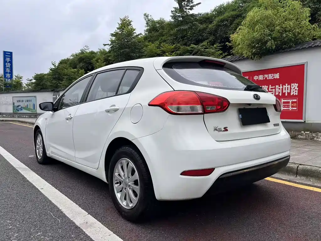 Kia K3S 2014 — фото 12