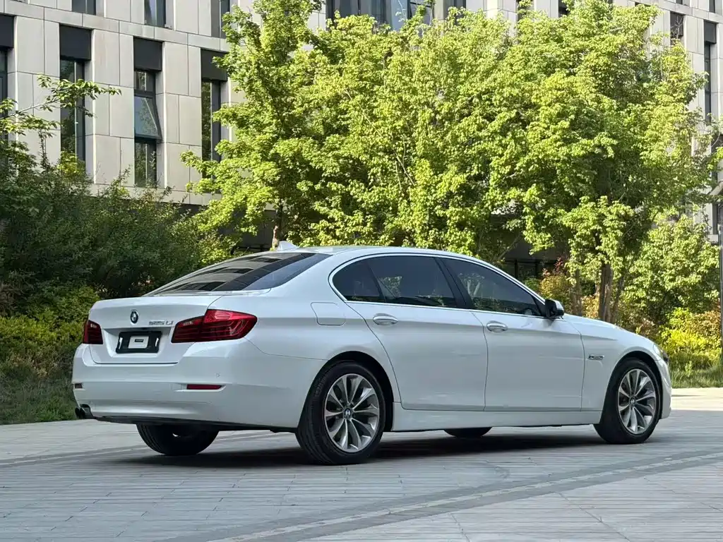 BMW 5 Series 2017
