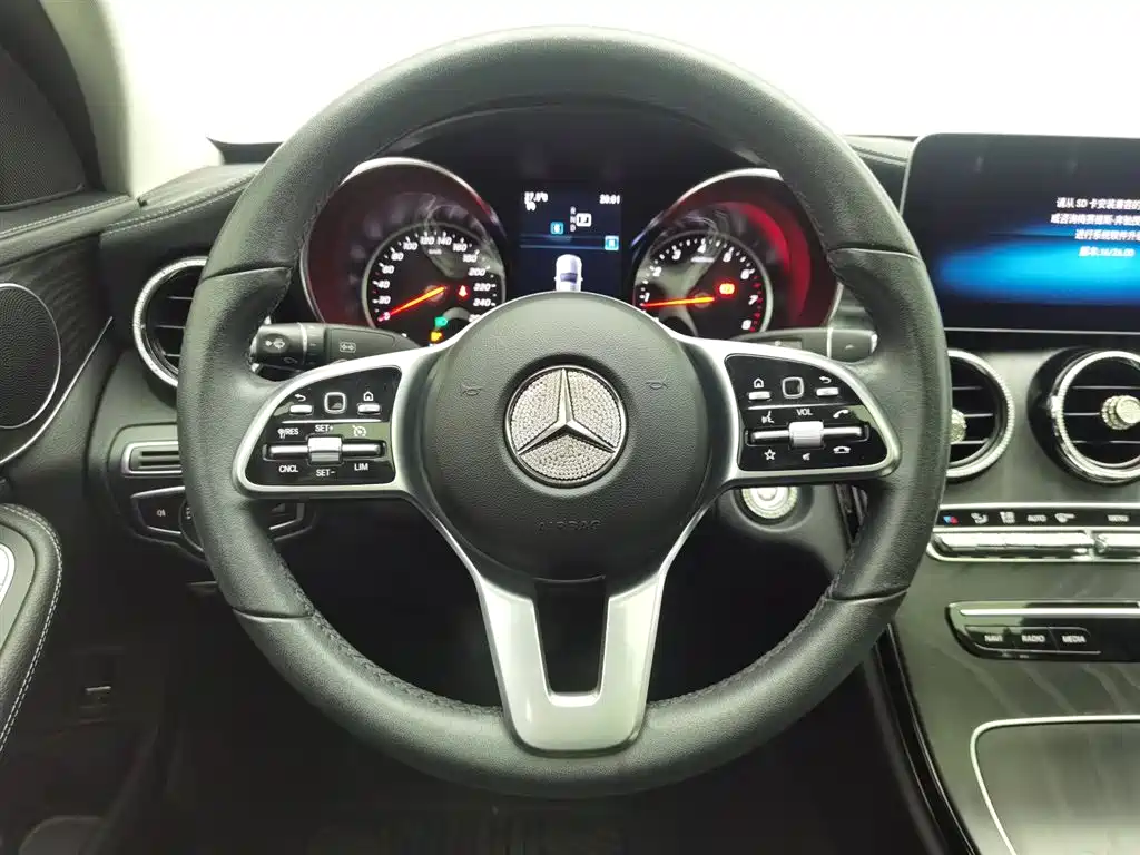 Mercedes-Benz C-Class 2018 — фото 11
