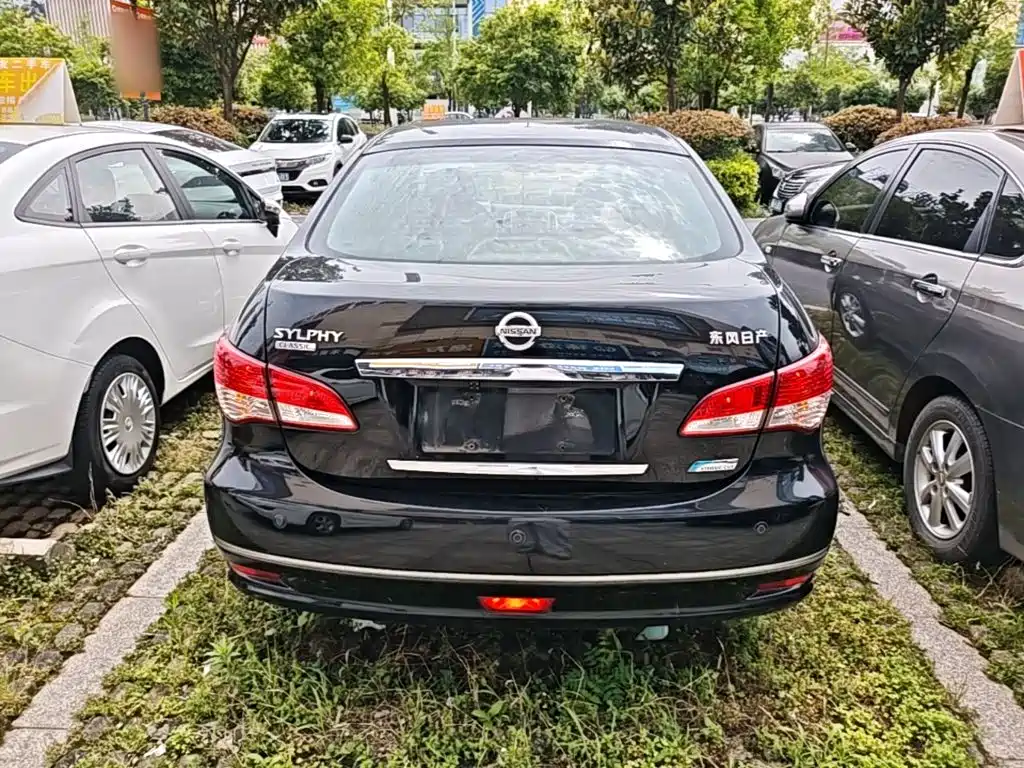 Nissan Sylphy 2019 — фото 6