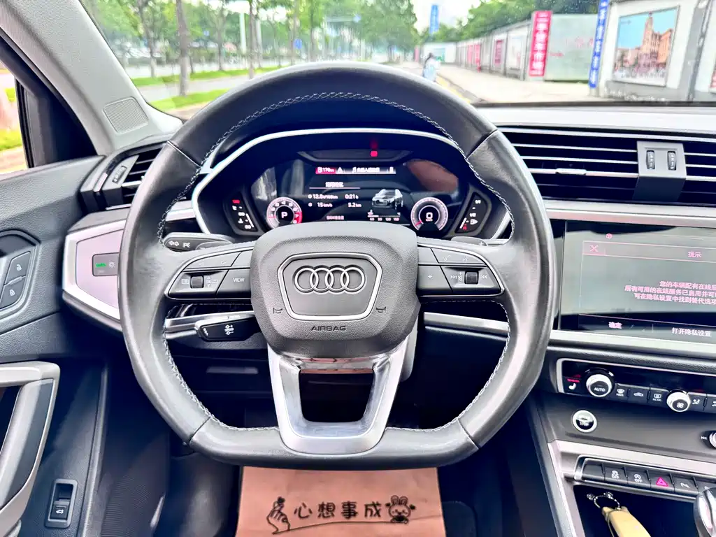 Audi Q3 2022 — фото 17