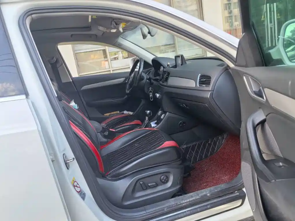 Audi Q3 2015