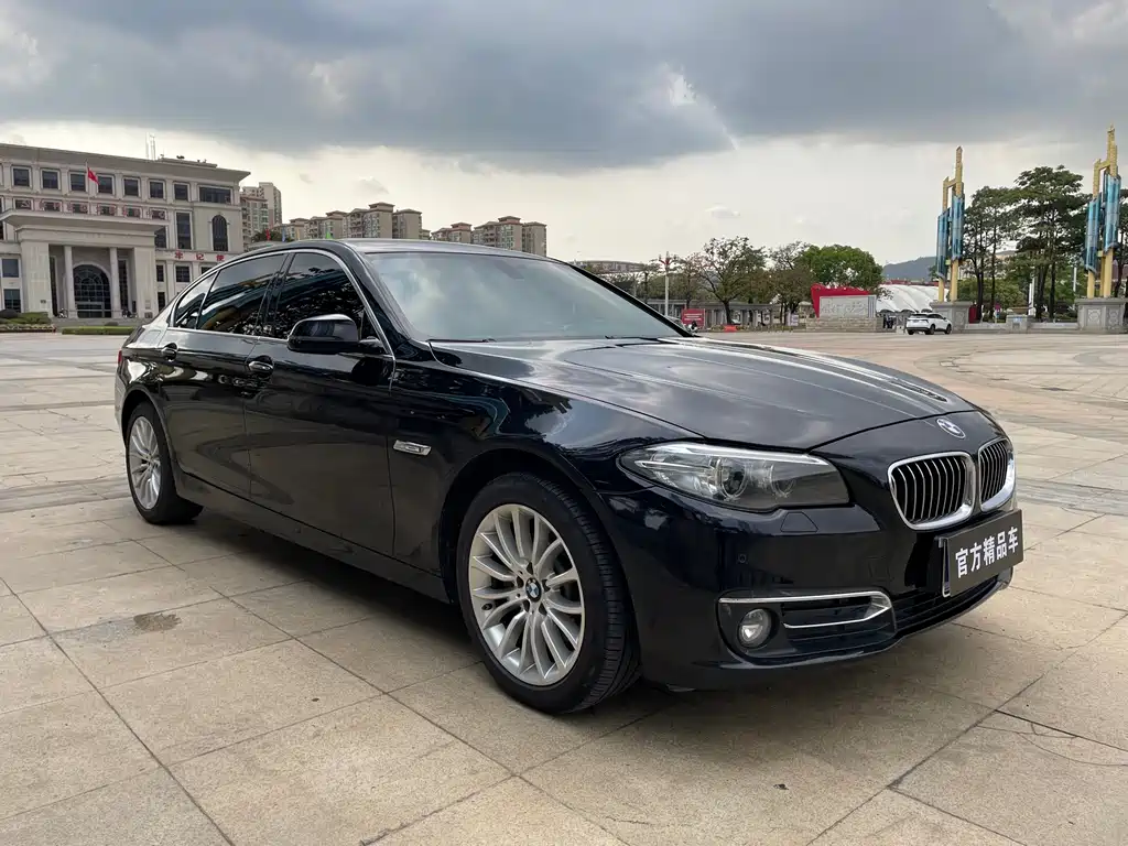 BMW 5 Series 2016
