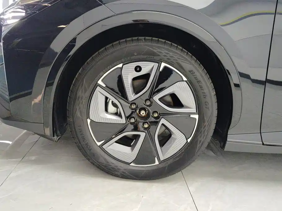 Toyota bZ3 2026