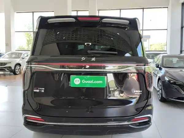Hongqi HQ9 PHEV 2025