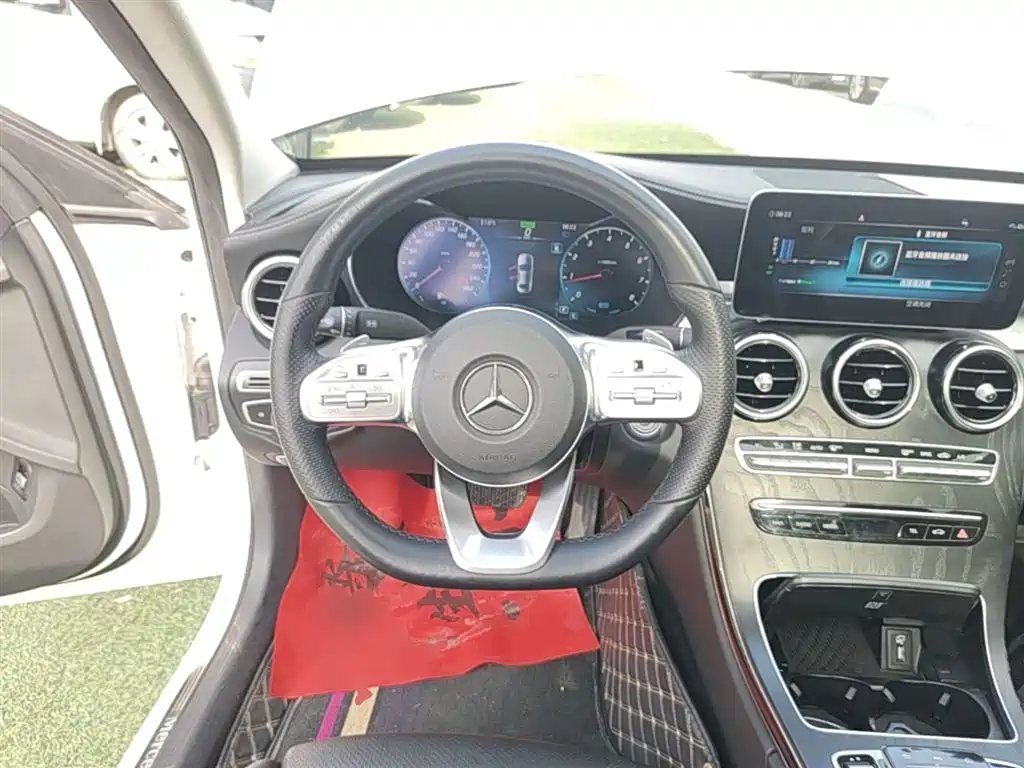 Mercedes-Benz C-Class 2020 — фото 11