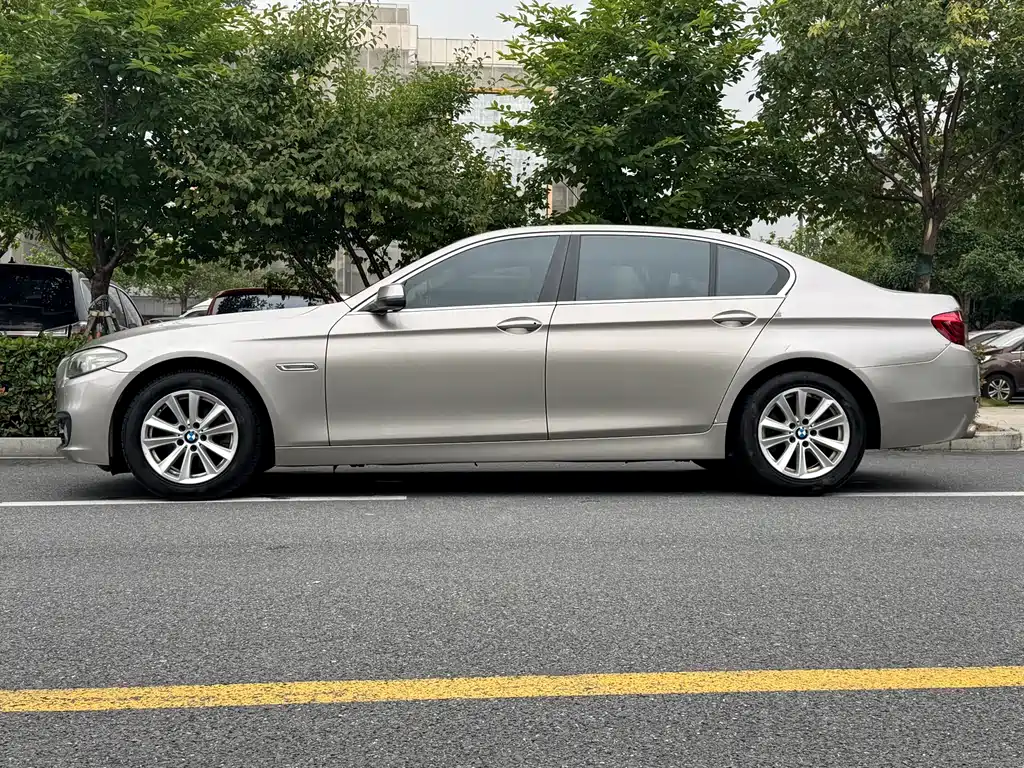 BMW 5 Series 2016