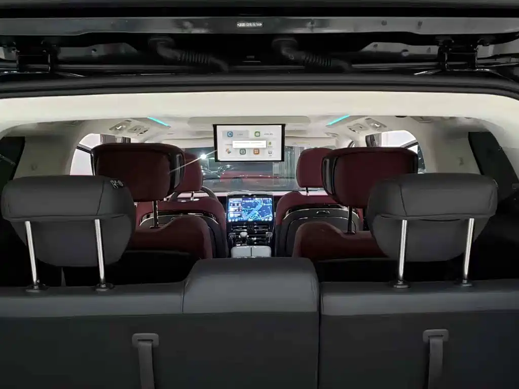GAC Trumpchi E9 2025 — фото 10