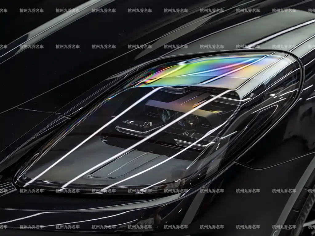 Porsche Panamera 2025 — фото 10
