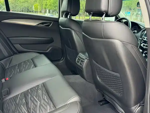 Cadillac ATS-L 2016