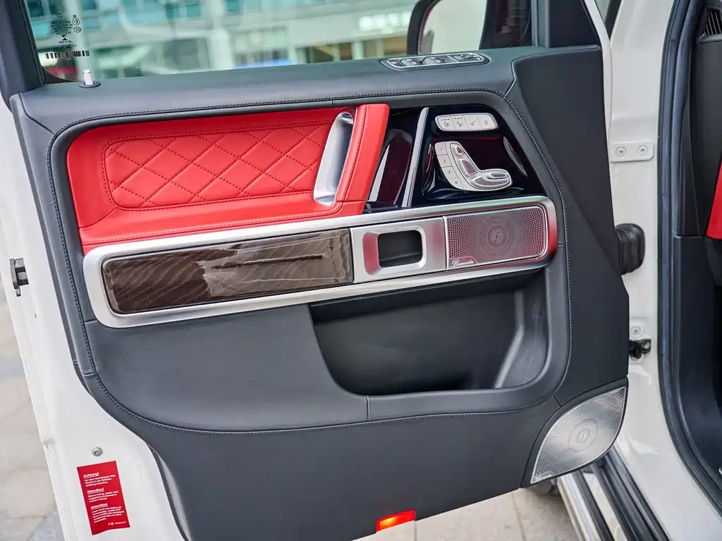 Mercedes-Benz G-Class 2019 — фото 19