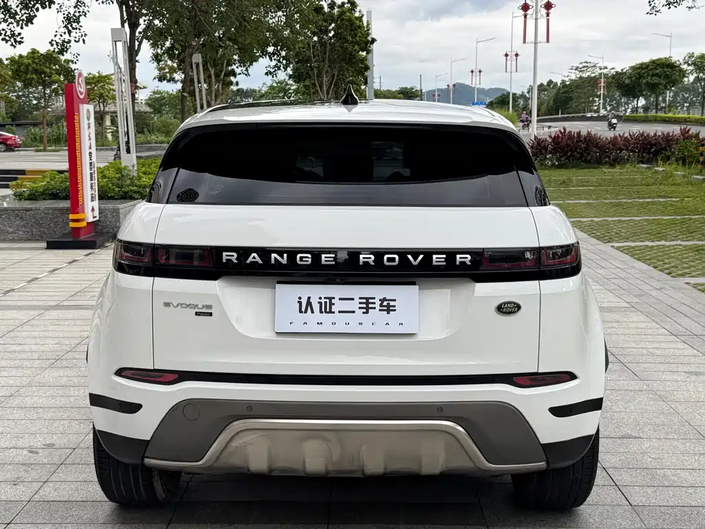 Land Rover Evoque 2020 — фото 9