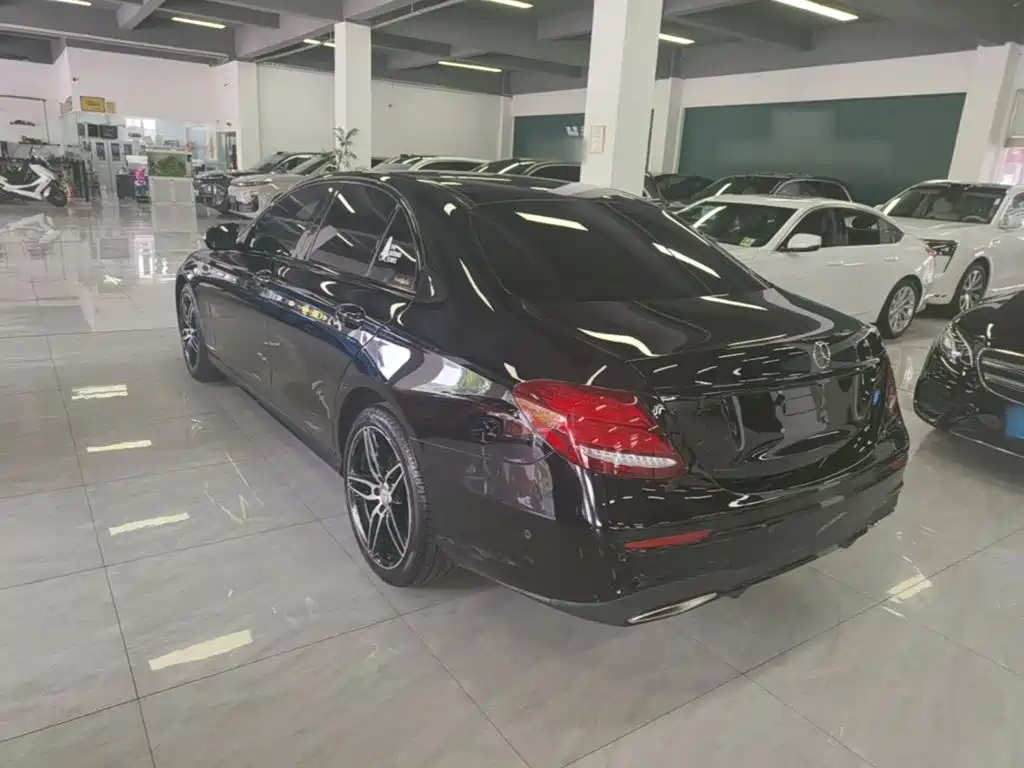 Mercedes-Benz E-Class 2017