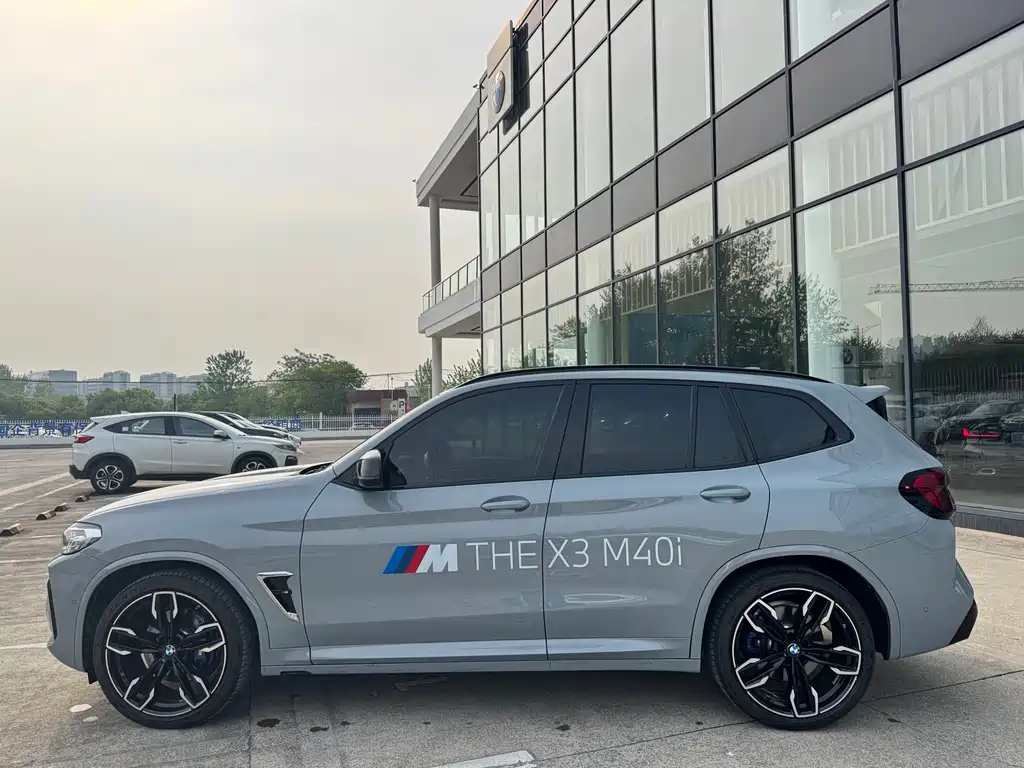 BMW X3 M40i 2025 — фото 3