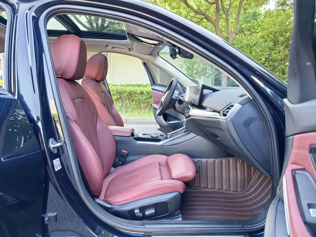 BMW i3 2023 — фото 12