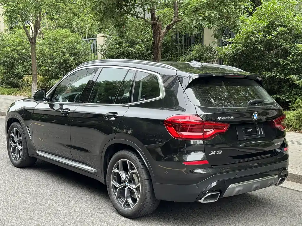 BMW X3 2019 — фото 8