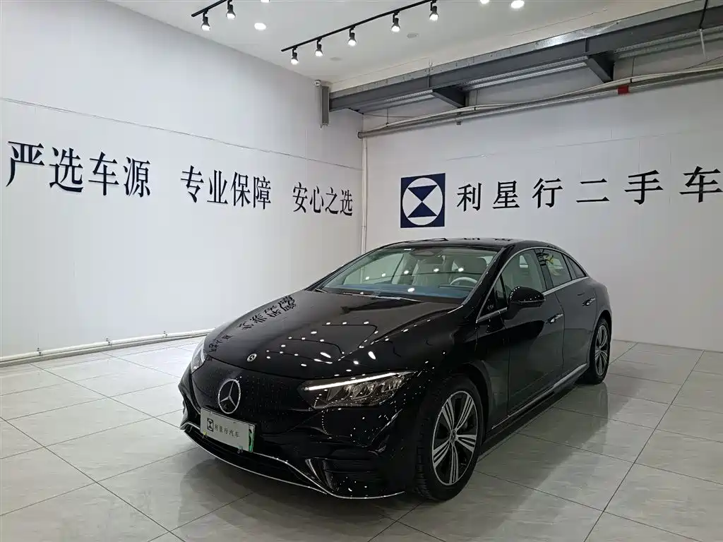 Mercedes-Benz EQE 2025