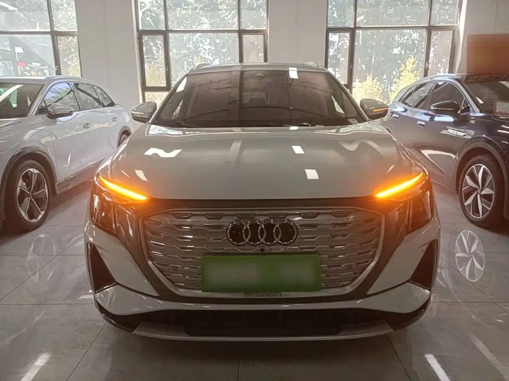 Audi Q5 e-tron 2025 — фото 3
