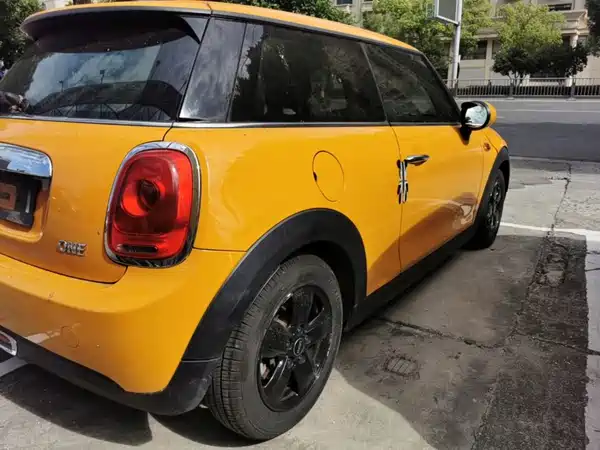 MINI 2016
