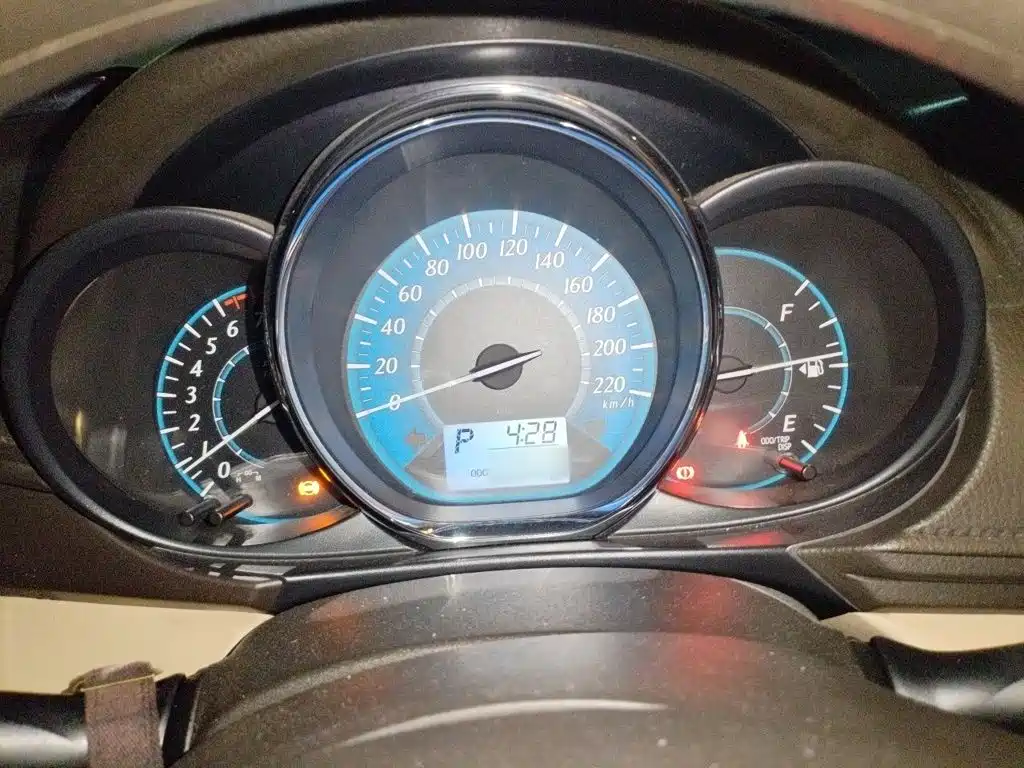 Toyota Yaris L 2016