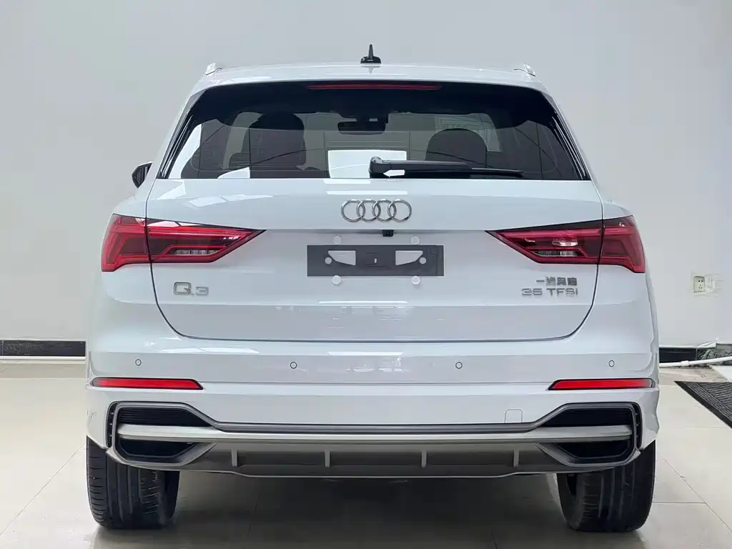Audi Q3 2022