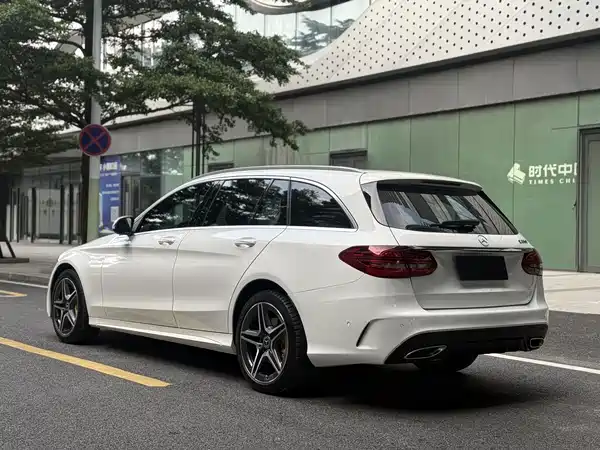 Mercedes-Benz C-Class 2020