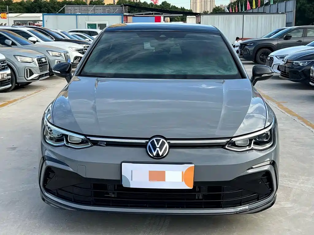 Volkswagen Golf 2022