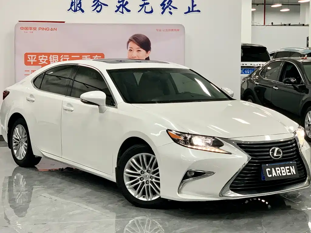 Lexus ES 2017 — фото 3