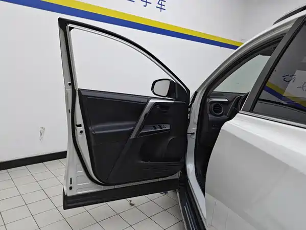 Toyota RAV4 2018