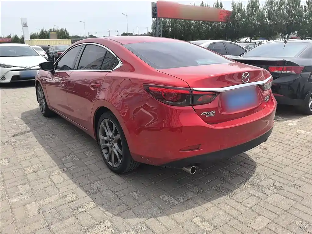 Mazda Atenza 2017 — фото 10