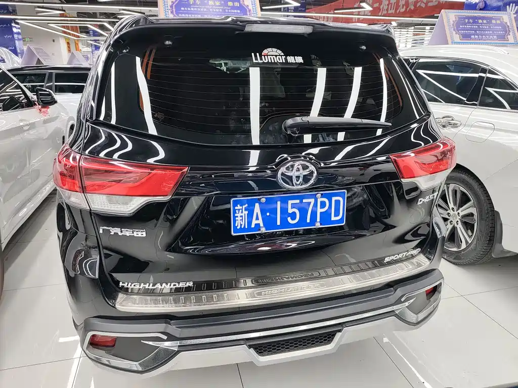 Toyota Highlander 2018 — фото 8